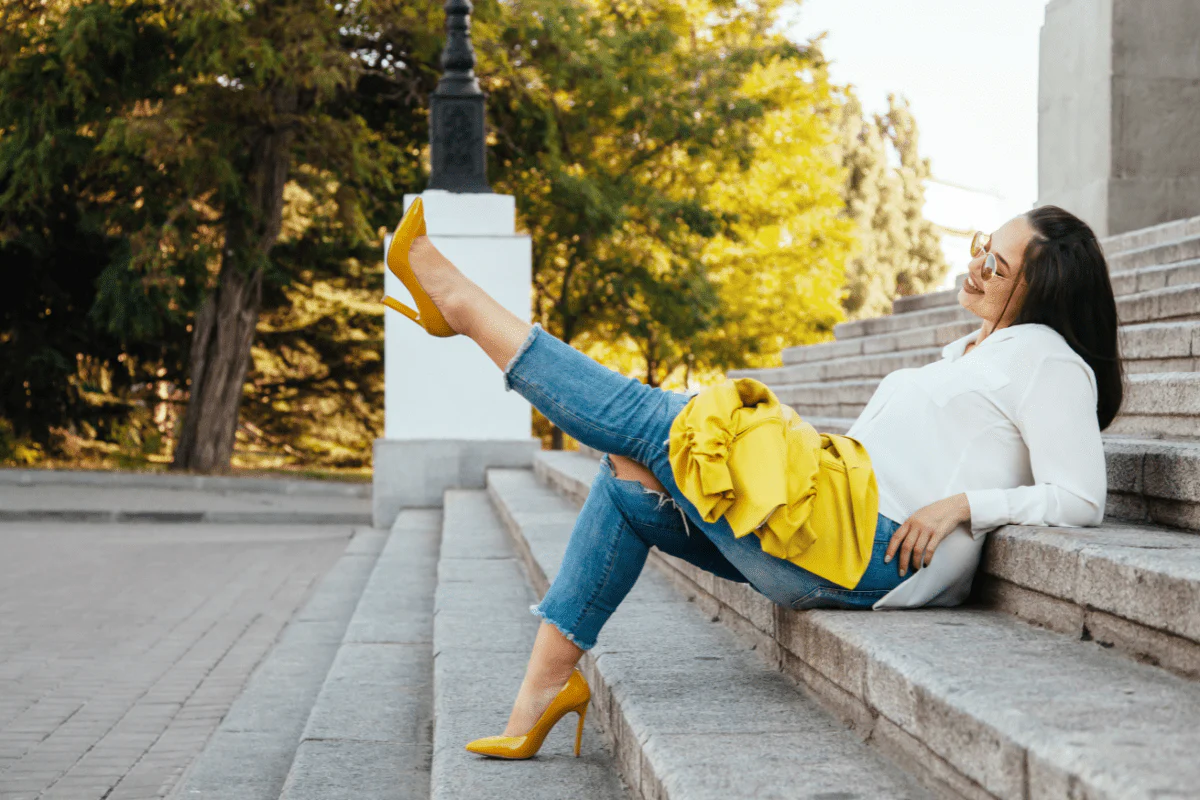 Scarpe e Accessori Donna 2025: Guida Completa allo Stile – Tendenze, Abbinamenti e Must-Have