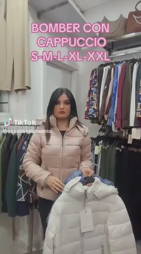 Bomber donna con cappuccio imbottito – disponibile dalla S alla XXL
